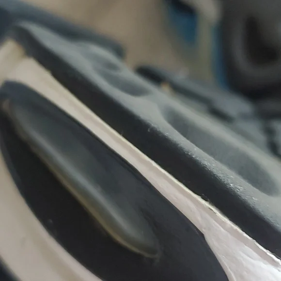 Nike Air Kikini SE Men's Shoes - Picture 7 of 11